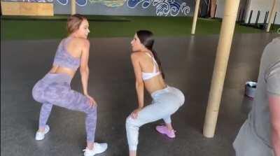 Twerk battle vs Yanet