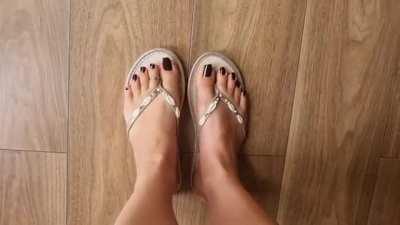 My foot shape is so pretty 😍