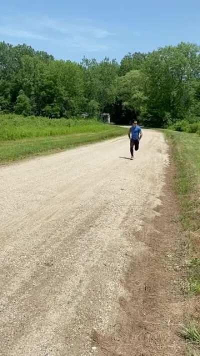 How I used to walk home from school trying to be casual but quick avoiding everyone