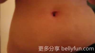 Asian navel spread with scissors and poke