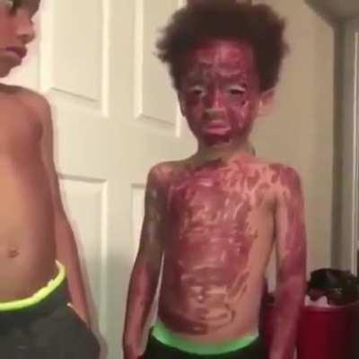 Why liln look so violated 😭😭😭