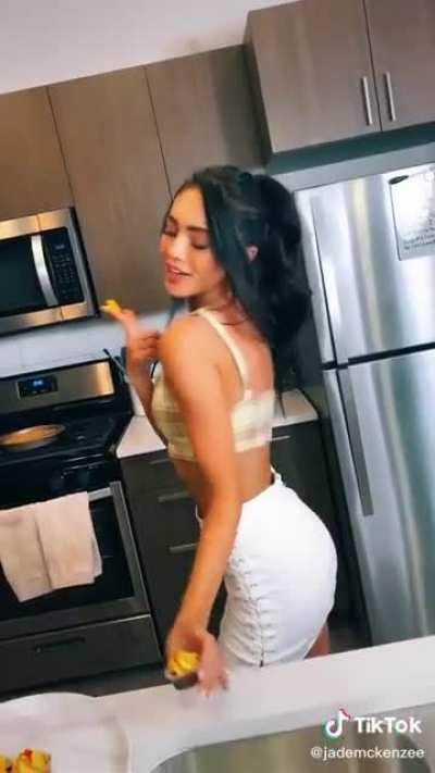 Put her ass in many positions