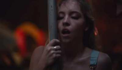 Cassie on the Carousel in Euphoria (season 1)