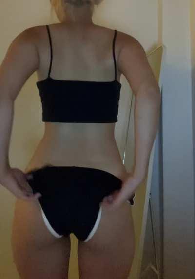 I just want you to squeeze my ass