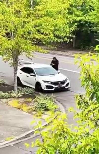 His reaction is priceless