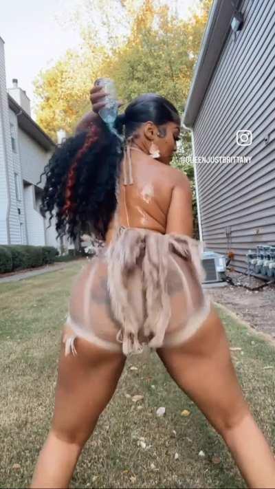 Twerking see through 