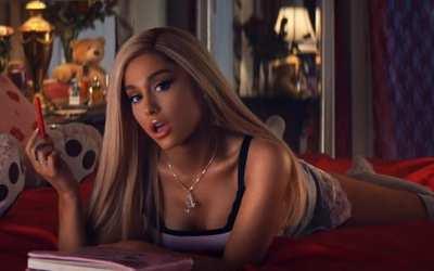 Ariana Grande's cheerleader look and this are my favorite things of hers to jerk to