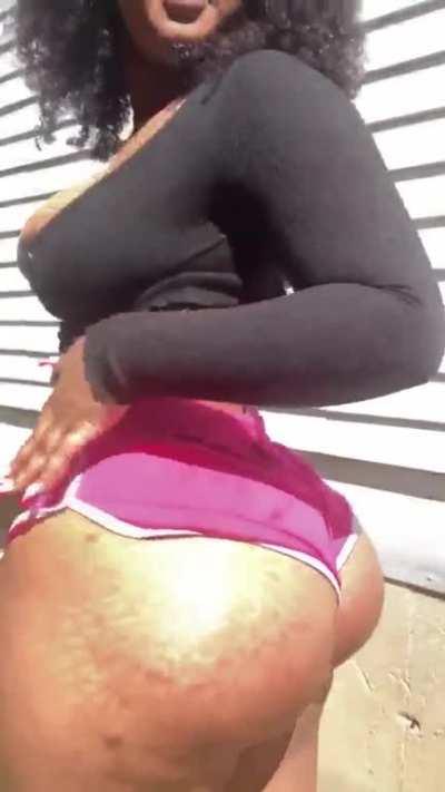 perfect 🍑🍑’s