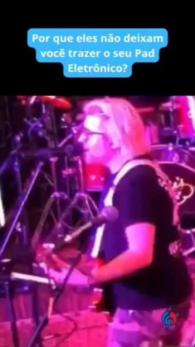 Essa me pegou desprevenido e me arrancou sinceras risadas kkkkkkkkkkkkkkk