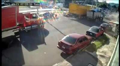 Bus plows through traffic after its brakes failed