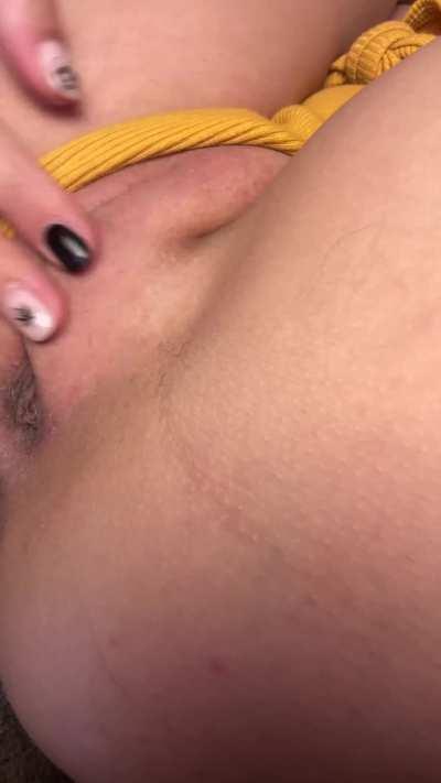 Lick, bite or fuck my juicy pussy?