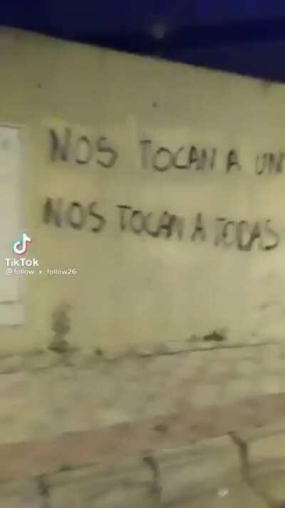 un niño pequeño + chiste machista= Vamo chavale