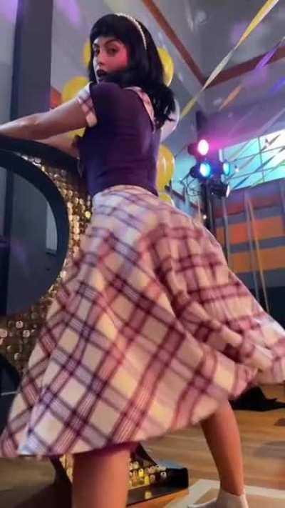 Dancing in a plaid skirt (from @blondebrunetteredhead on Tiktok)