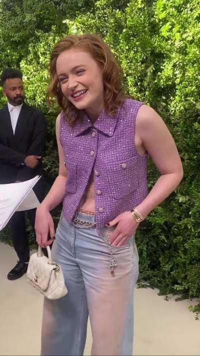 Isn't she lovely, isn't she wonderful 