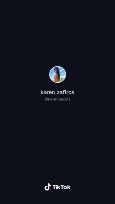 I’d pay to have her land on me like that 🍑😩