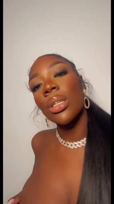 look at that body... fuck