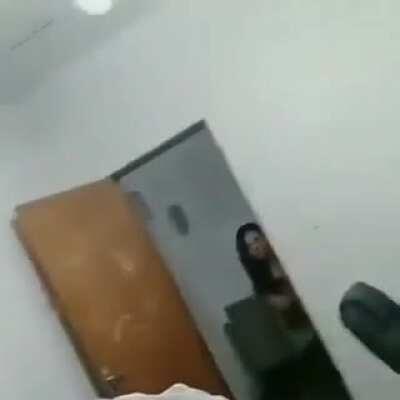 mãe horrível 😡😡