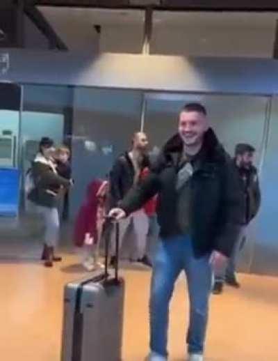 There is only 1 way to pick up your mate from the airport