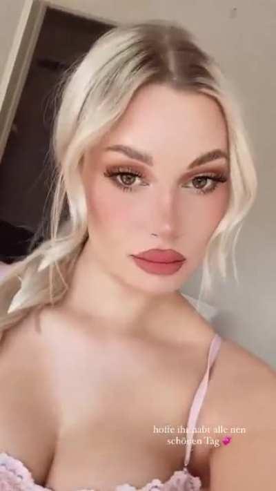 Fette titten Denise mski