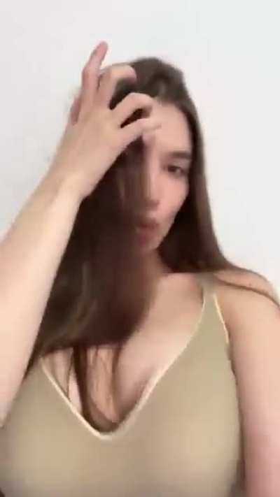 Nata Bez Talanta 🍑