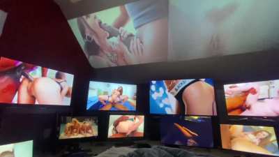 Having a blast in white boi sex heaven today! ☺️