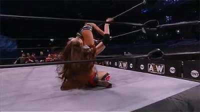 Skye Blue limp after a kick from Britt Baker