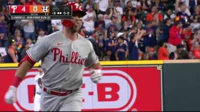 [Highlight] Kody Clemens, batting .125, crushes a 2 run bomb to right field to make it 4-0 Phillies