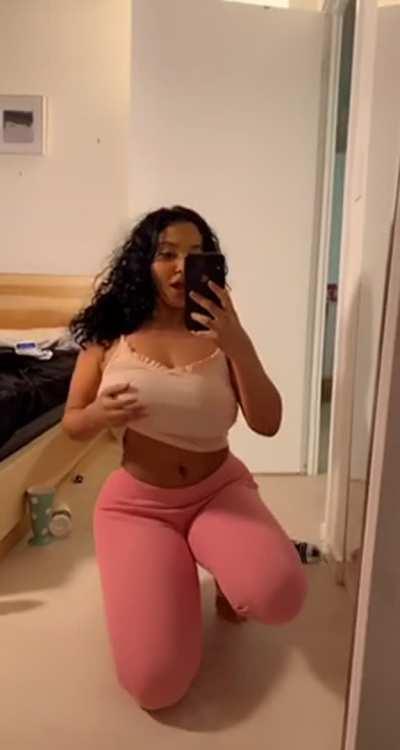 My ONLYFANS is on sale for $5 NO PPV