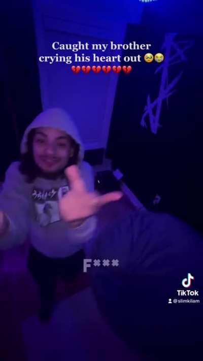 Caught my lil brother pouring his heart out 💔😭