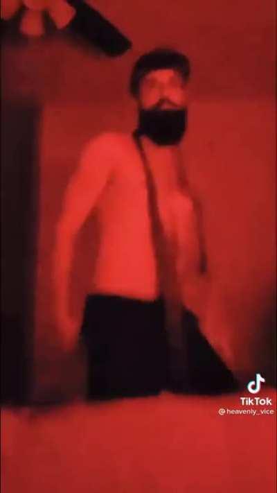 POV: You're a cringy TikTok and I just found you