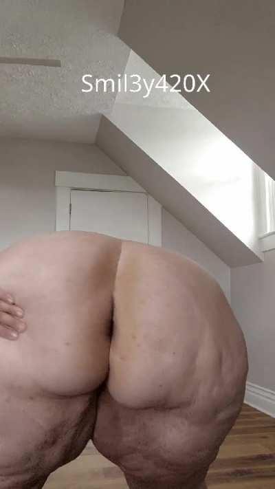 Join me on my OnlyFans only $10. Lots of ass shaking jiggling. Belly flopping and jiggling. I smoke and I bounce around. Public flashing. Eating. Some masturbation. A little bit of sex and dick sucking more to cum and much more only $10 a month