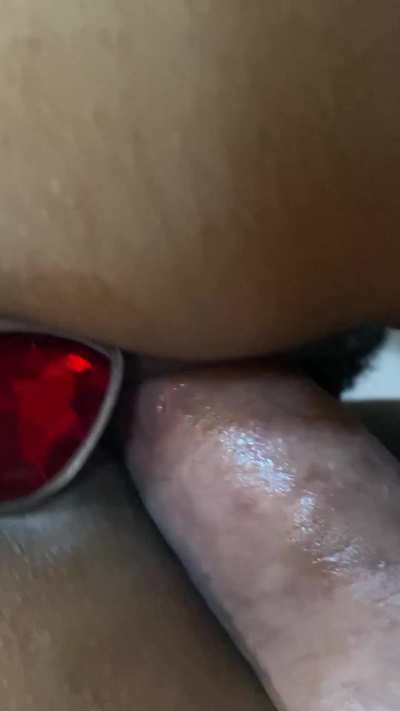 I love when I’m plug fucked