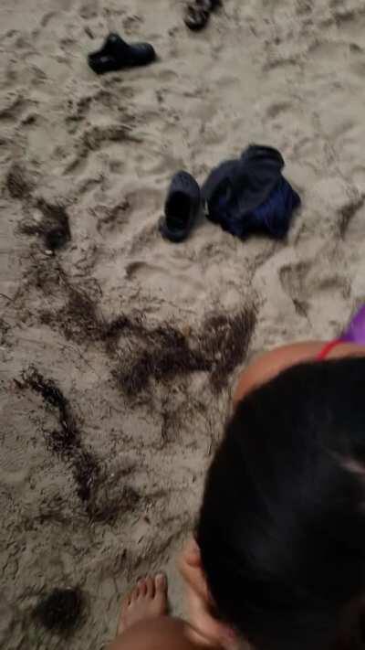 Cute sg model Jaqueline tse public beach blowjob