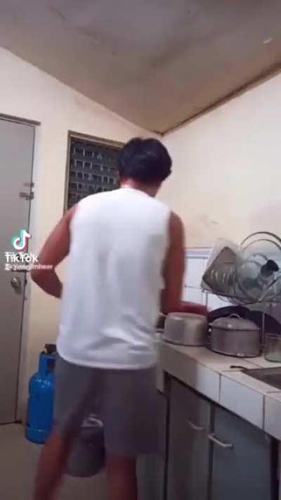 Just want Harry to react