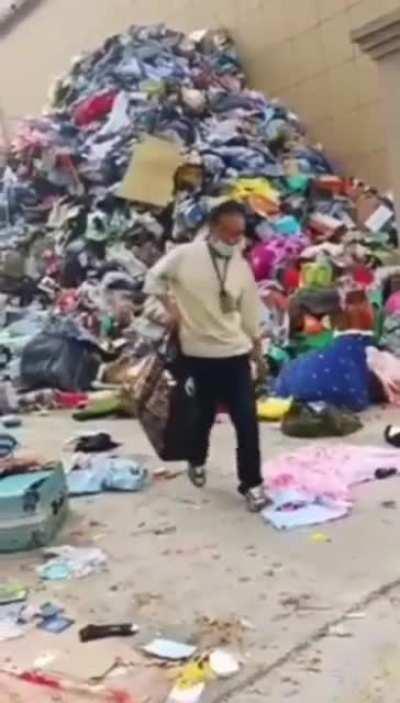 China’s zero covid lockdown