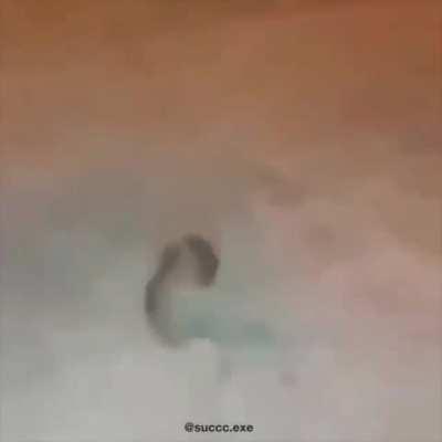 Se ve muy fresco el jugador de fri fayer no les voy a mentir 😳