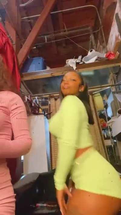 Gettin Ready To Shoot (Karma’s Live).