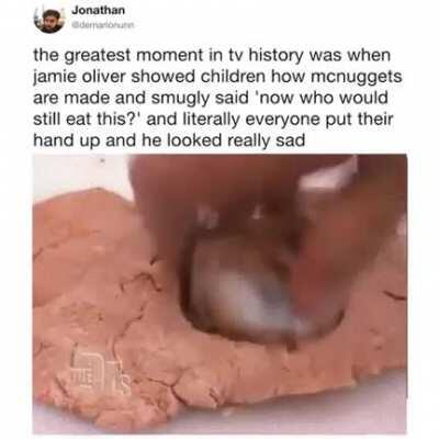 Jamie Oliver tries to scare kids off chicken nuggets