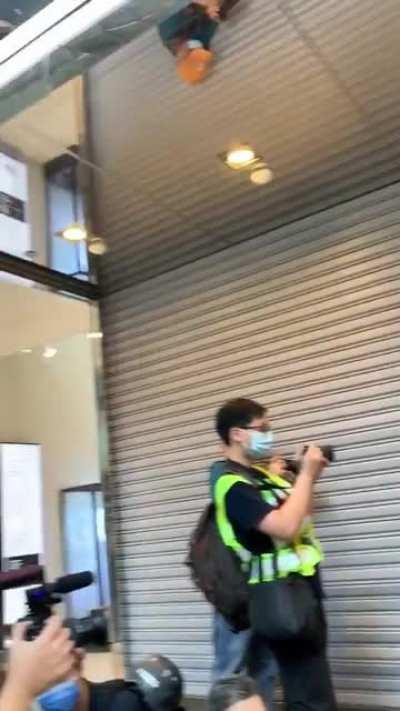 A young man starts a solo rendition of protest anthem “Glory to Hong Kong” and moments later is joined by a chorus of voices from people on the street. This video sums up where HK is right now. Yes, large scale protests have been stopped, but the spirit o