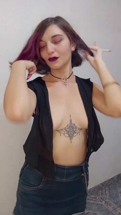 Just imagine what the whole video is like and tell me if your hormones aren't going crazy...