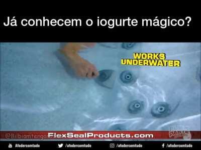 Iogurte cola tudo fodase