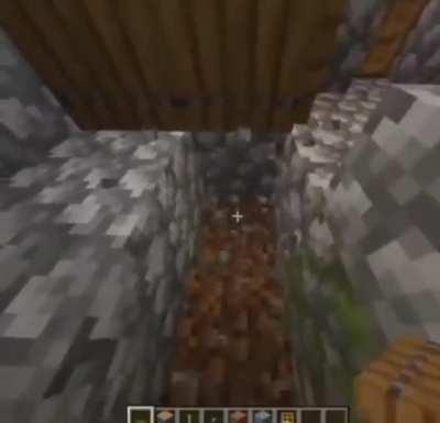 hhmm * con motivo de ofender *