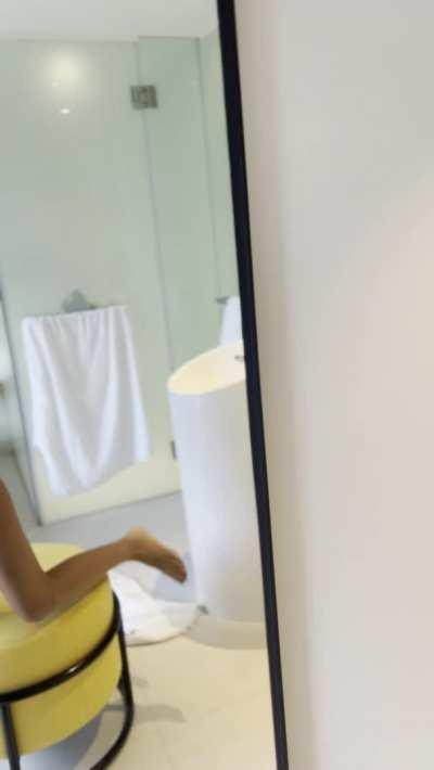 Thai pussy needs you tongue and cock