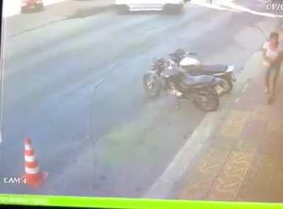 e dizem que o samu demora pra chegar