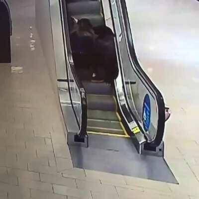 How not to go up an escalator!