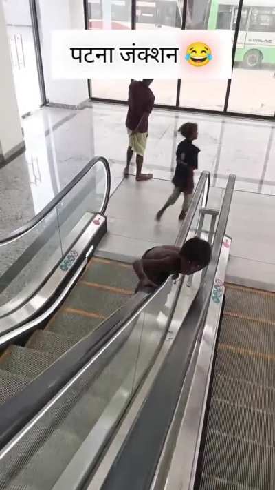 Padlo chahe khi se,seln hoga yhi se