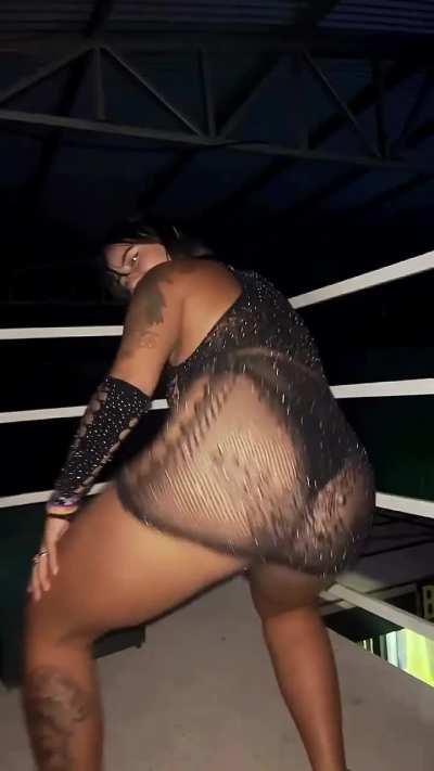 Morena Brandão - Rebolado na Baladass.