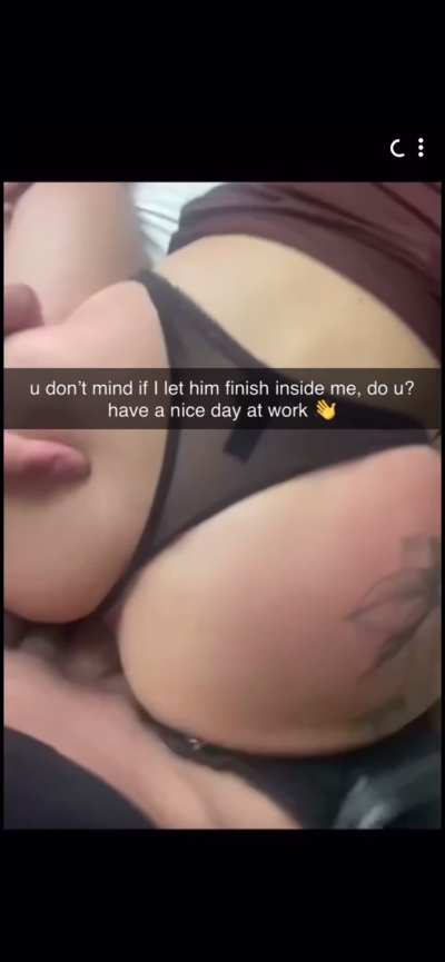 Finally my first cheating sex tape. I fucked his friend, sent it to him and forced him to record screen. 💁‍♀️😋