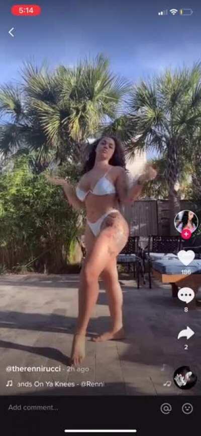 Ass Fat Like Renni Rucci