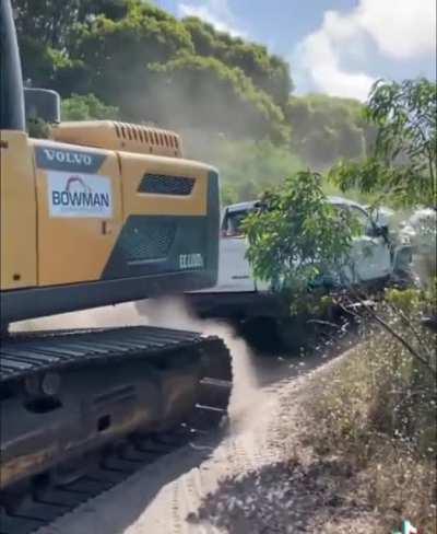 Dodge Ram TRX getting dragged off beach in South Australia after hitting the sand dunes too hard.